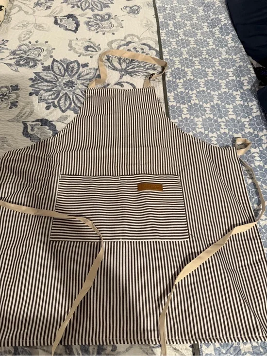 Striped Cotton Apron with Front Pocket - Black & Cream