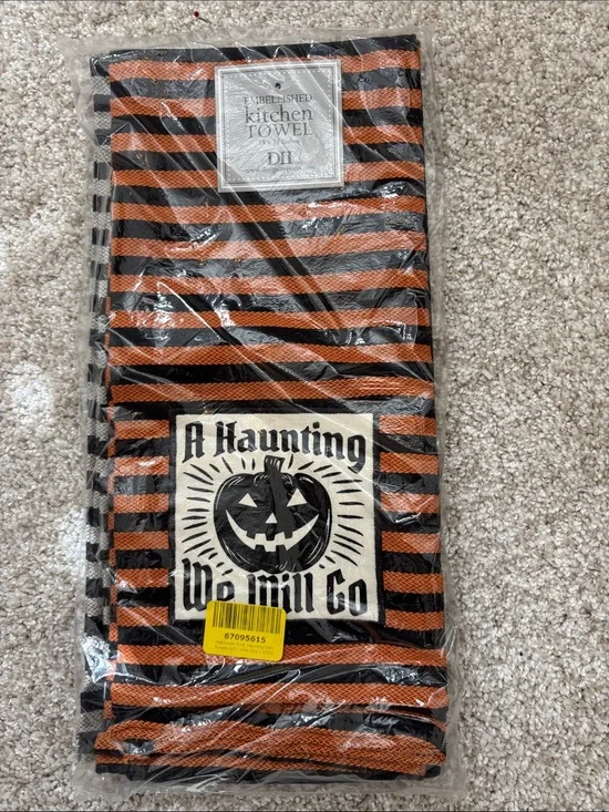 Halloween Striped Kitchen Towel set with Jack-o'-Lantern Print
