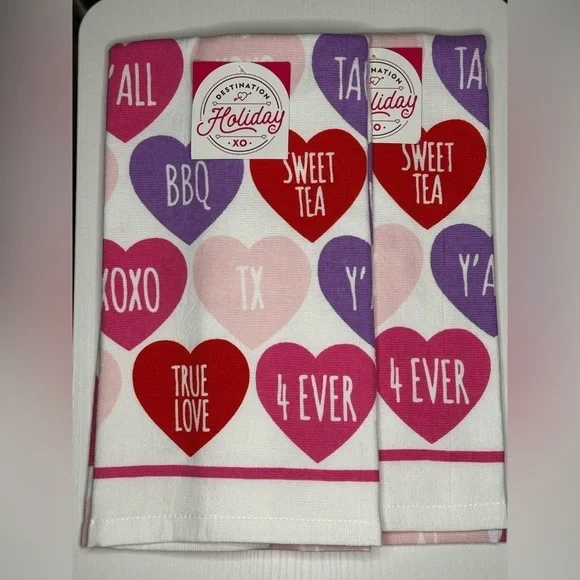 Destination Holiday Heart Kitchen Towel Set