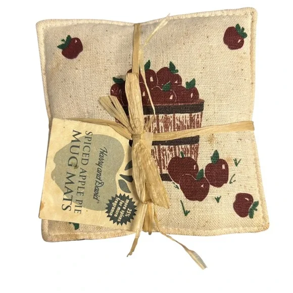 Harry and David Spiced Apple Pie Mug‎ Mats Set 4 Scented Cozy Kitchen Decor