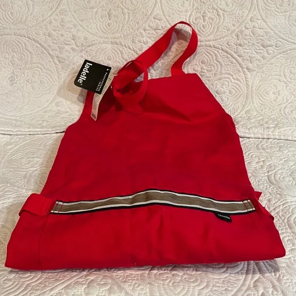 Red Ladelle professional‎ series apron, NWT