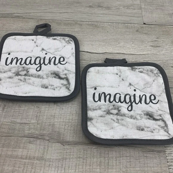 Set of 2 Same Printed Kitchen Pot Holders (7