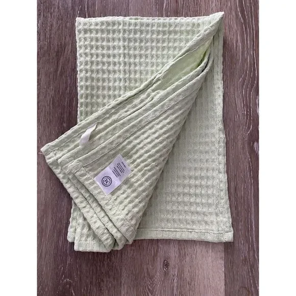 Martha Stewart Home Thin Waffle Hand Towel