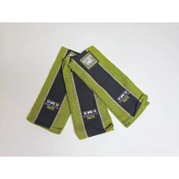 Kitchen dish Towel set of 3 Halloween Every Batty Party Bat green black‎ NEW