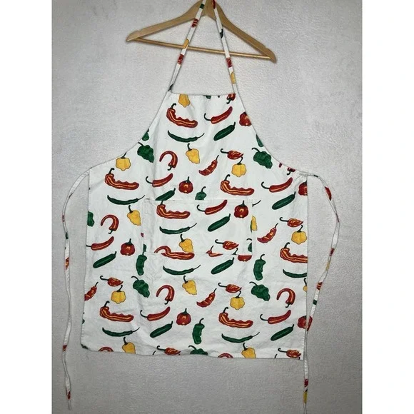 Cotton Kitchen Apron With Pockets Chili Pepper Print Adjustable Neck Cooking
