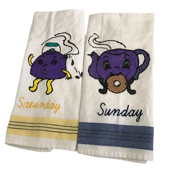 VINTAGE Flour Sack Dishtowels Saturday Sunday Embroidery