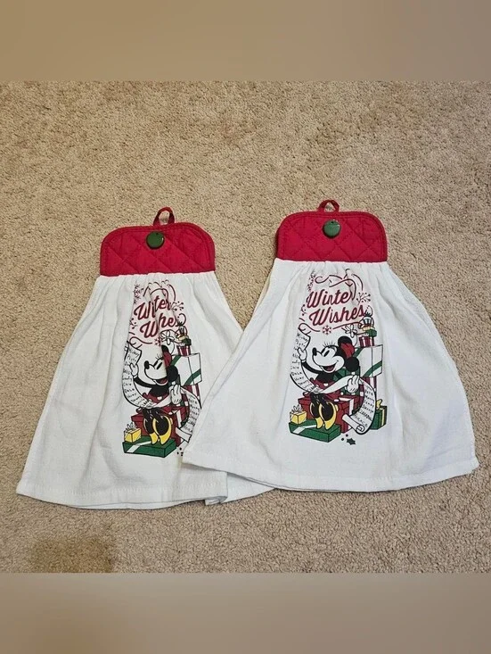 2 Handcrafted Towels Attached To Potholders | Minnie Mouse | Disney | Christmas