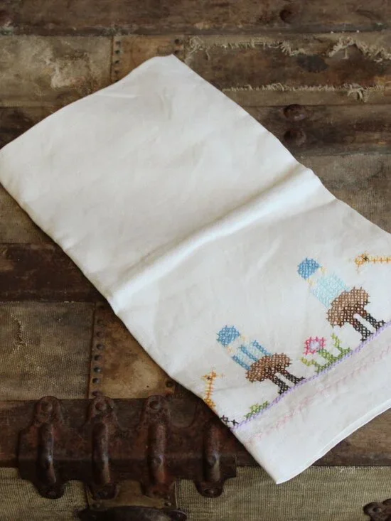 Vintage 1950s Hand Towel, White Linen Cross-stitched, Embroidery Tea Towel