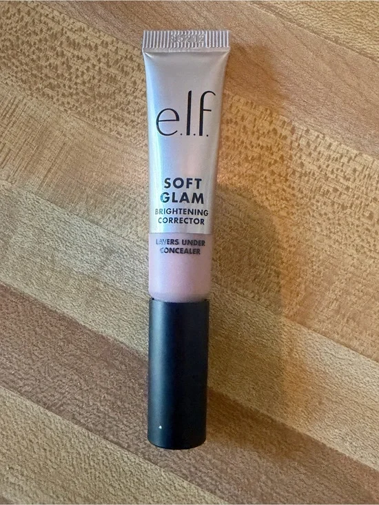 Soft Glam Brightening Corrector