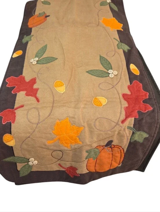 Kohl's Brown Orange Thick Autumn Leaves Acorns Table Runner Fall Thanksgiving
