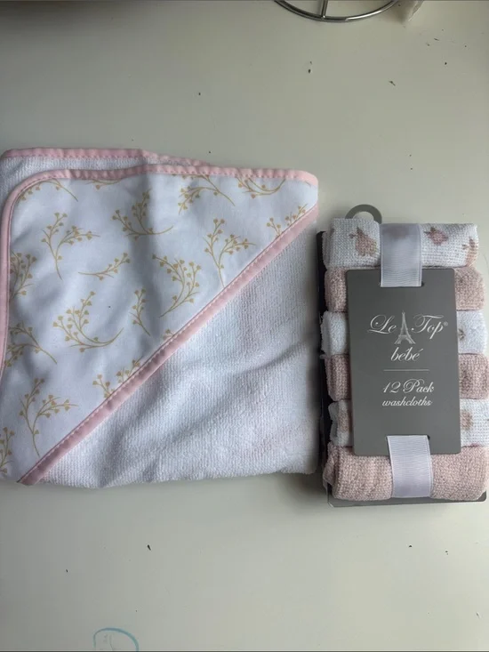Le Top bébé Pink & White 12-Pack Baby Washcloths