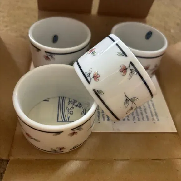 Princess House 4 Heritage Blossom Napkin Rings *NOS*