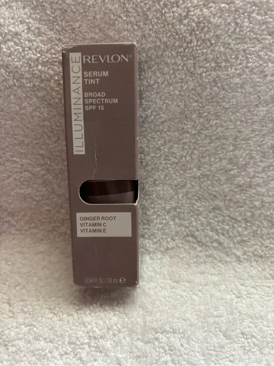 New revlon illuminance serum tint broad spectrum SPF 15 shade 605 rich mahogany