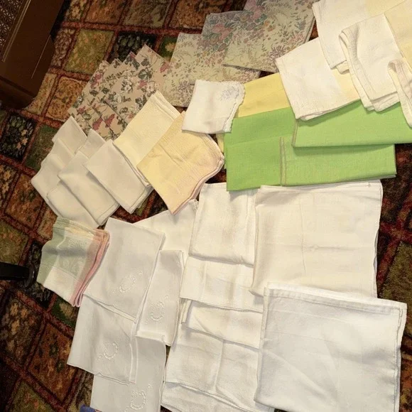 Vintage Mixed 36 Tea Towels Napkins Madeira Various Colors Sizes Resellers