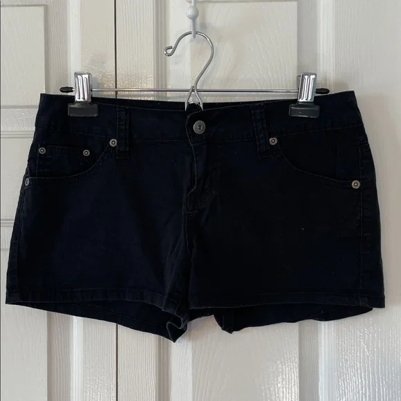 Zanadi Low Rise Shorts