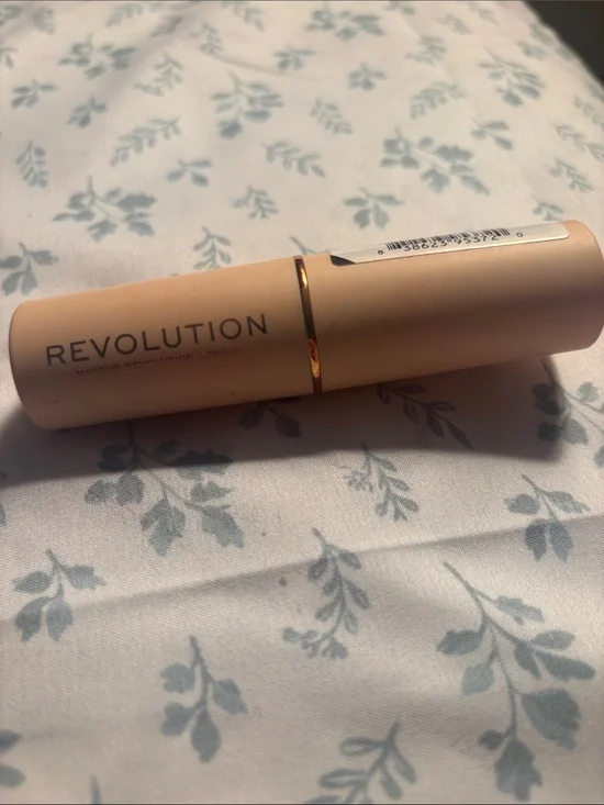 Revolution Creamy Nude Concealer Stick - dark brown…. For darker skin tone.