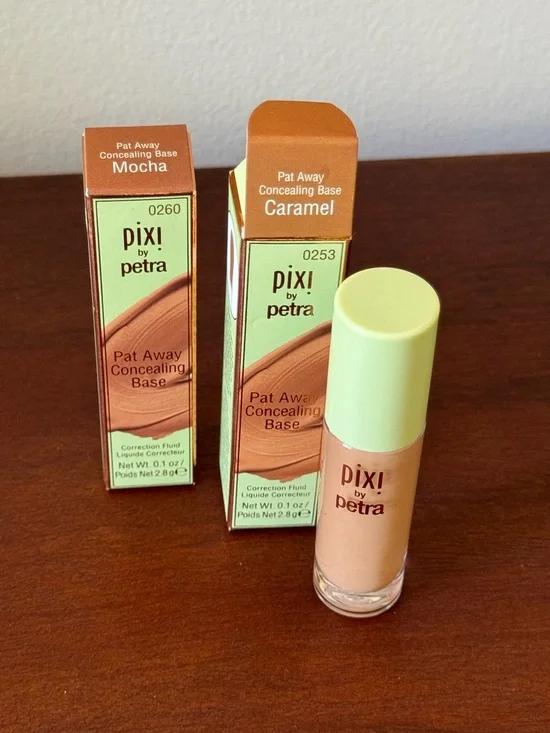 Bundle of 2 PIXI Pat Away Concealing Base - Caramel and Mocha NIB