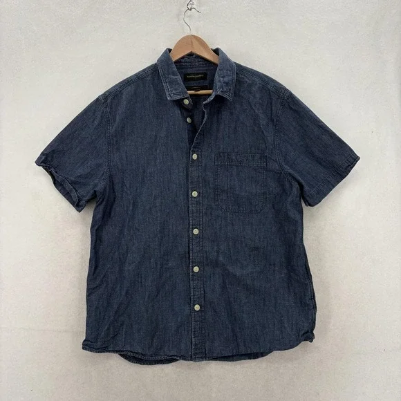 Banana Republic Shirt Mens Large Blue Chambray Short Sleeve Linen Standard Fit