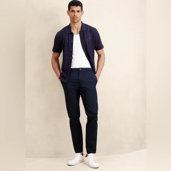 NWT Banana Republic Men’s Slim Core Temp Navy Pants Size 35 x 32.