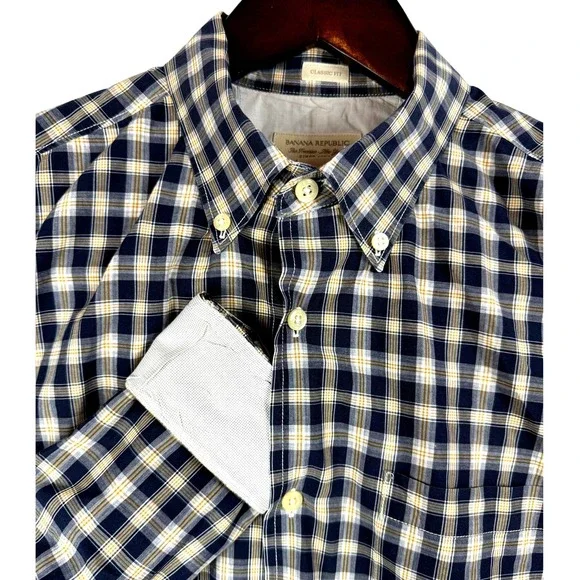 Banana Republic Classic Fit Plaid Button Down Shirt Men's‎ Size L Navy Tan