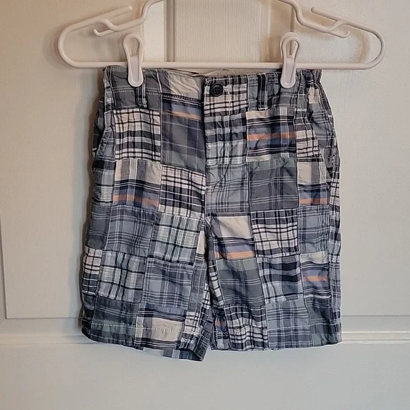 Gap Kids, boys plaid shorts, size 8. Blue, green, orange and white.
