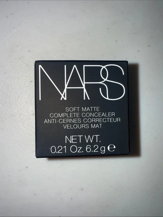 NARS Soft Matte Complete Concealer- LIGHT 2 VANILLA