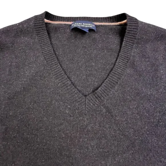 Banana Republic Sweater Mens XL Brown Extra Fine Merino Wool V-Neck Tight Knit