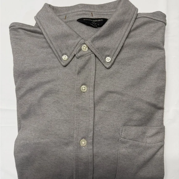 Banana Republic Men's Light‎ Gray Button-Down Shirt