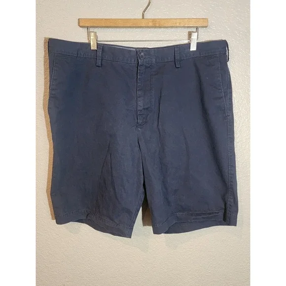 Banana‎ Republic Men's Chino Shorts, Navy Blue, Size 38x9.5, Flat Front, Cotton
