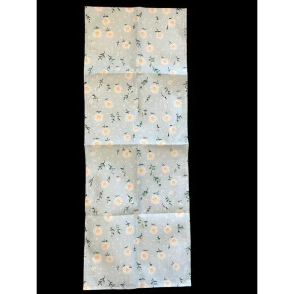 Table Runner 13x72in Woven Polyester Daisies Floral Spring Summer