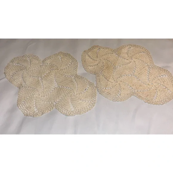 vintage lace doilies‎ lot of 2 , Coffee Stained, estate find