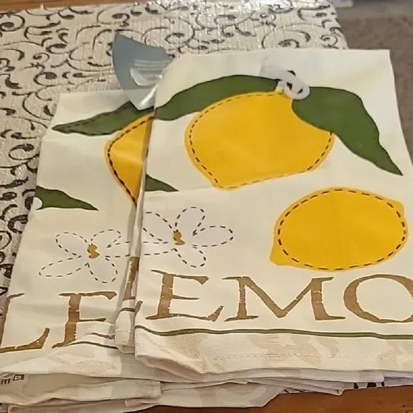 Lemon Print Kitchen Towels