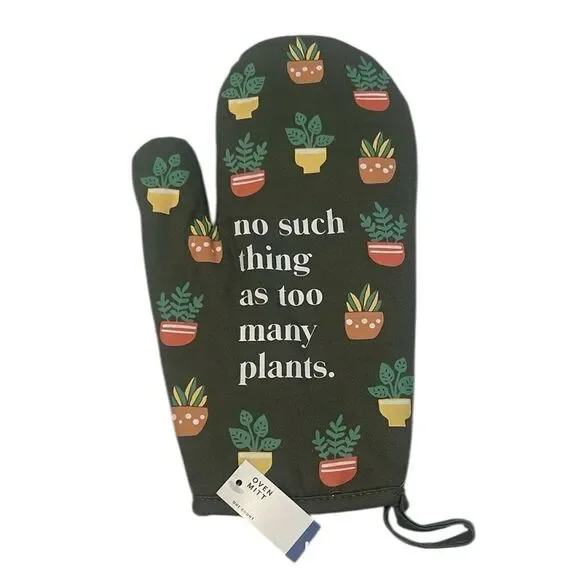 NWT Green Plant Pattern Oven Mitt “No such thing as too many plants”