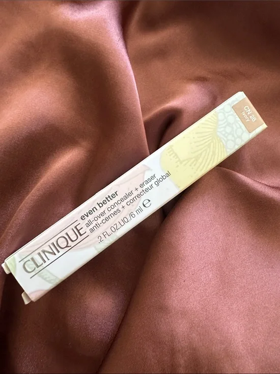 Clinique Even Better All-Over Concealer + Eraser - CN 28 Ivory