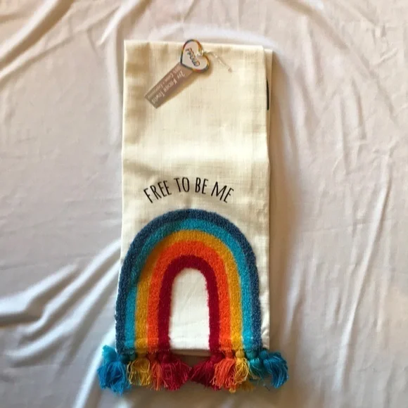 Proud 2 pkg of Kitchen Towels-  NWT