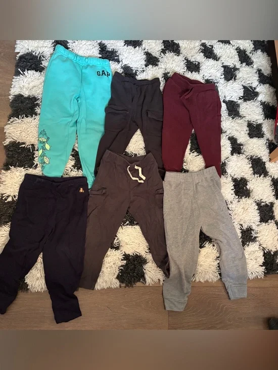 Size 3-4 multiple brand sweatpants/jogger sets