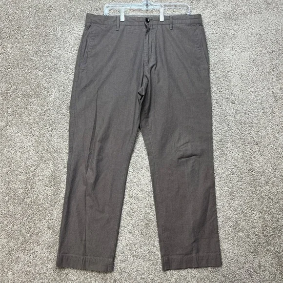 Banana Republic Straight Fit Pants Mens 35x30 Brown Straight Leg Flat Front EUC