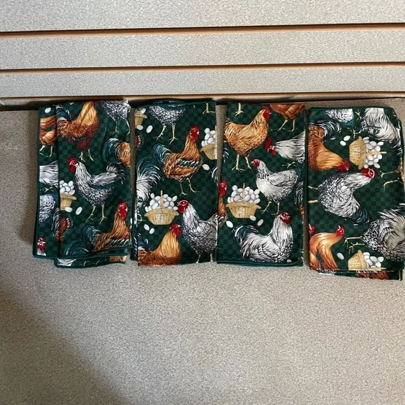 Set of 4 Farmhouse Chicken Rooster Egg Basket Kitchen Green‎ Napkins