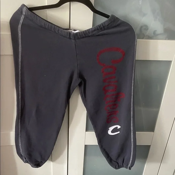 Kids Navy Cavaliers Jogger Sweatpants with Red Script