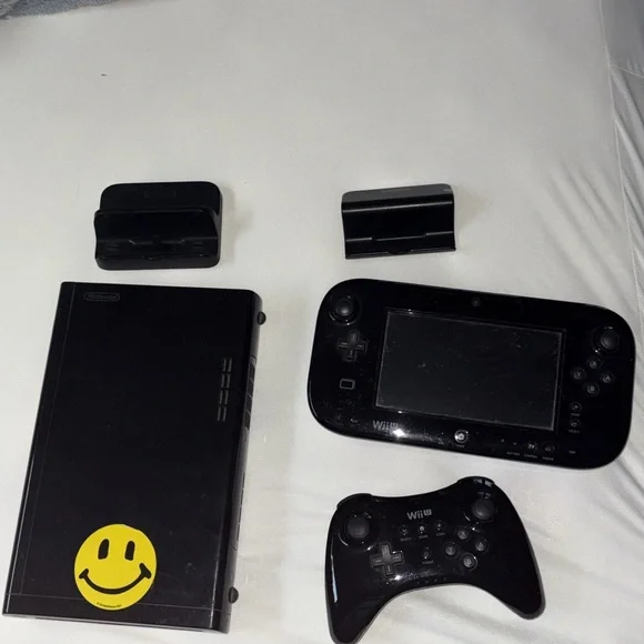 Nintendo Black Console Collection