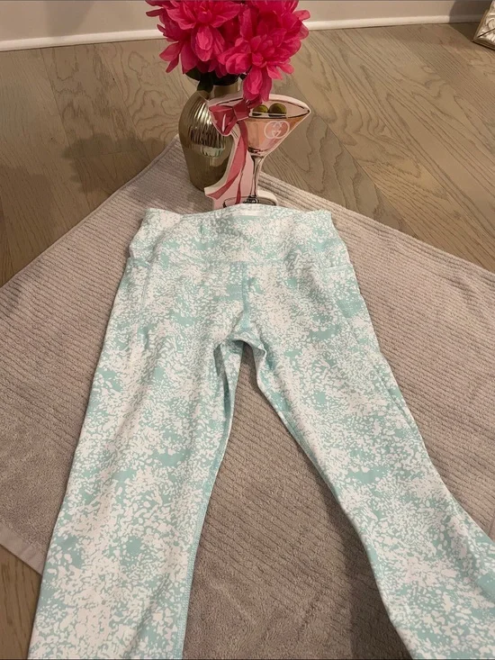 Avia Mint and White Print Girls' Leggings