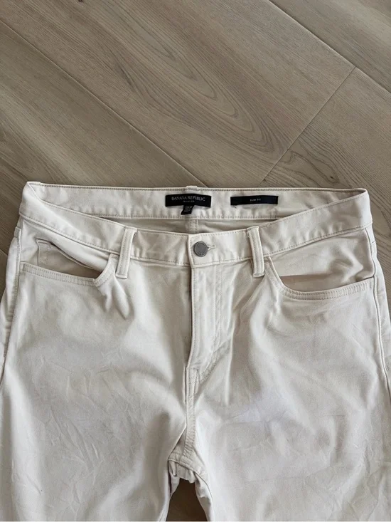 Banana Republic Men's Slim Jeans in Off-White Size 33x30
