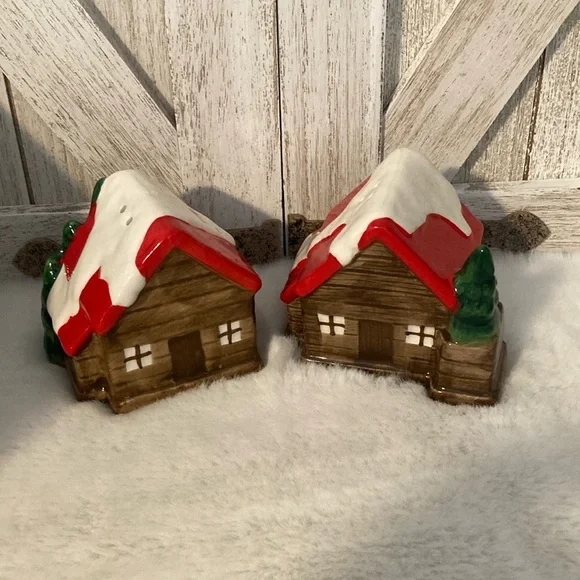 Dolly Parton Ceramic Cabin Salt and Pepper Shakers