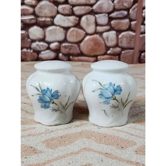 Vintage Inarco Japan Blue Ceramic Floral Salt Pepper Shakers