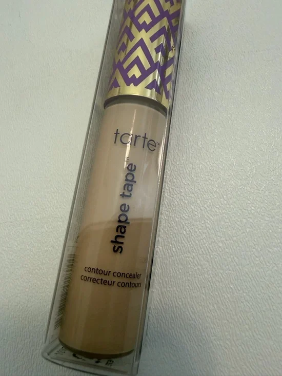 tarte Shape Tape Contour Concealer in “22N Light Neutral “