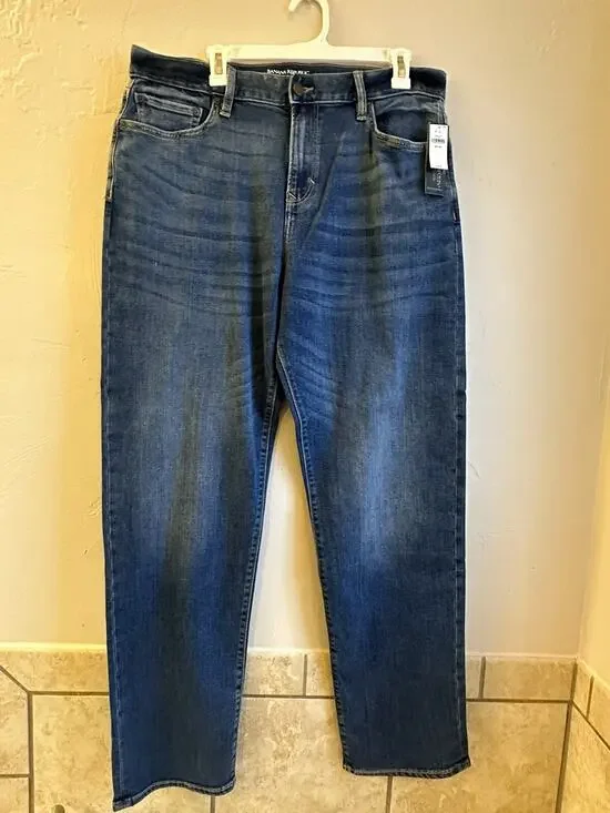 NWT Banana Republic Travel Mens 35x34 Blue Straight Fit Flex ￼Stretch Denim Jean