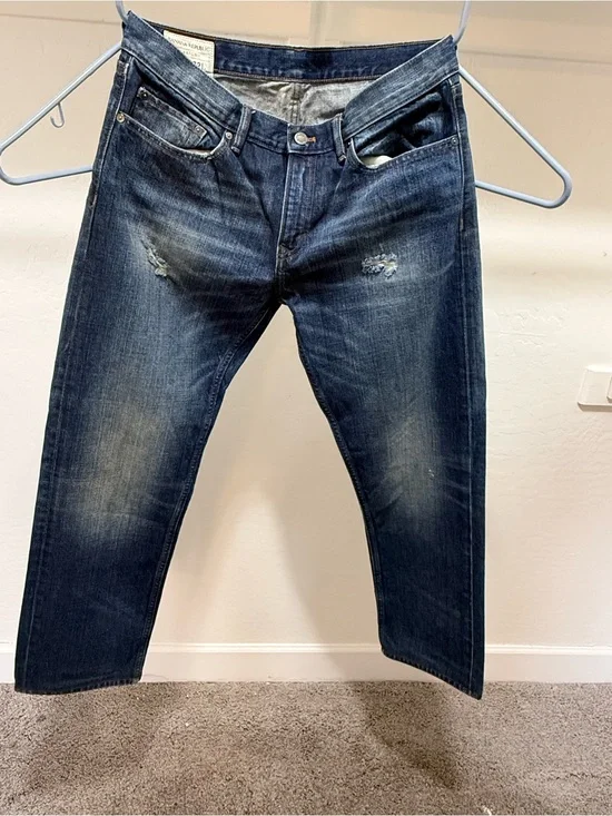 Banana Republic Slim Jeans in Dark Blue with Fading