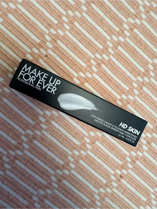 Makeup Forever HD Skin Concealer.
