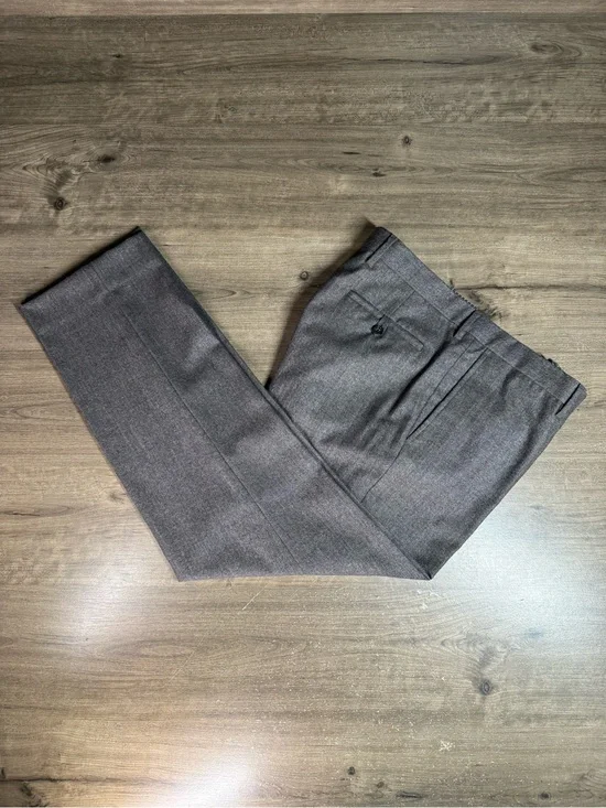 Banana Republic 100% Wool Pleated Dress Pants Mens 34x30 Brown Standard Fit EUC