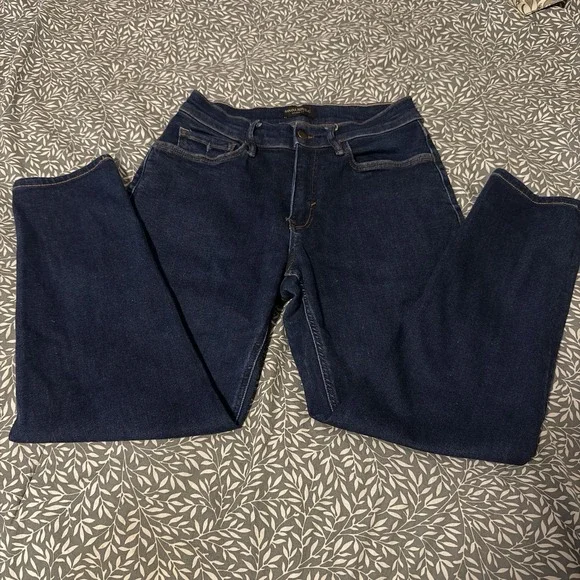 Banana Republic 31 x 30 Blue Athletic Tapered Fit Stretchy Soft Comfortable Jean